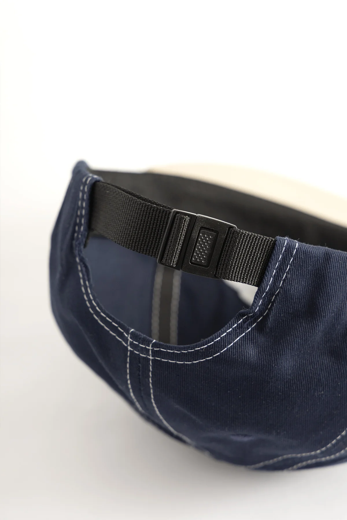 Arch Logo Contrast Stitch Cap - Navy/Khaki - Image 3