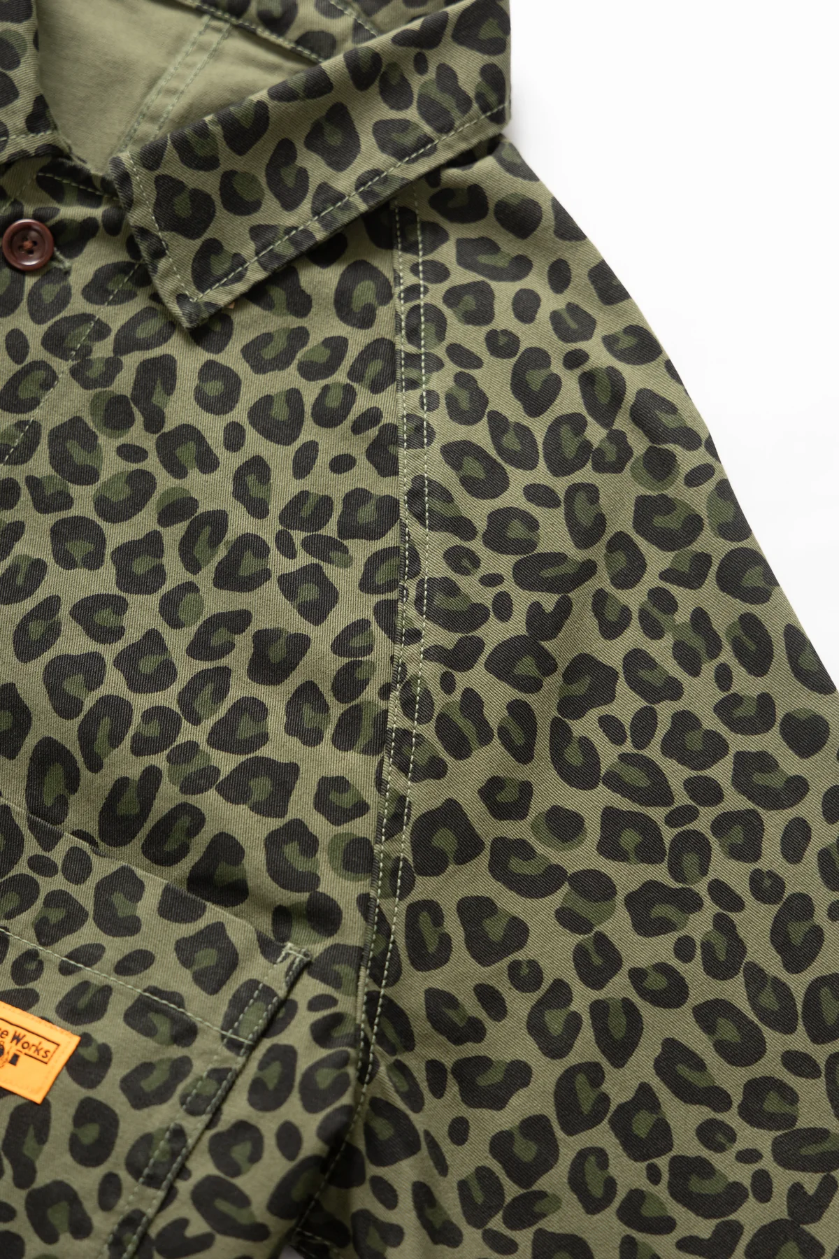 Patterned Front Of House Jacket - Green Leopard - Image 5