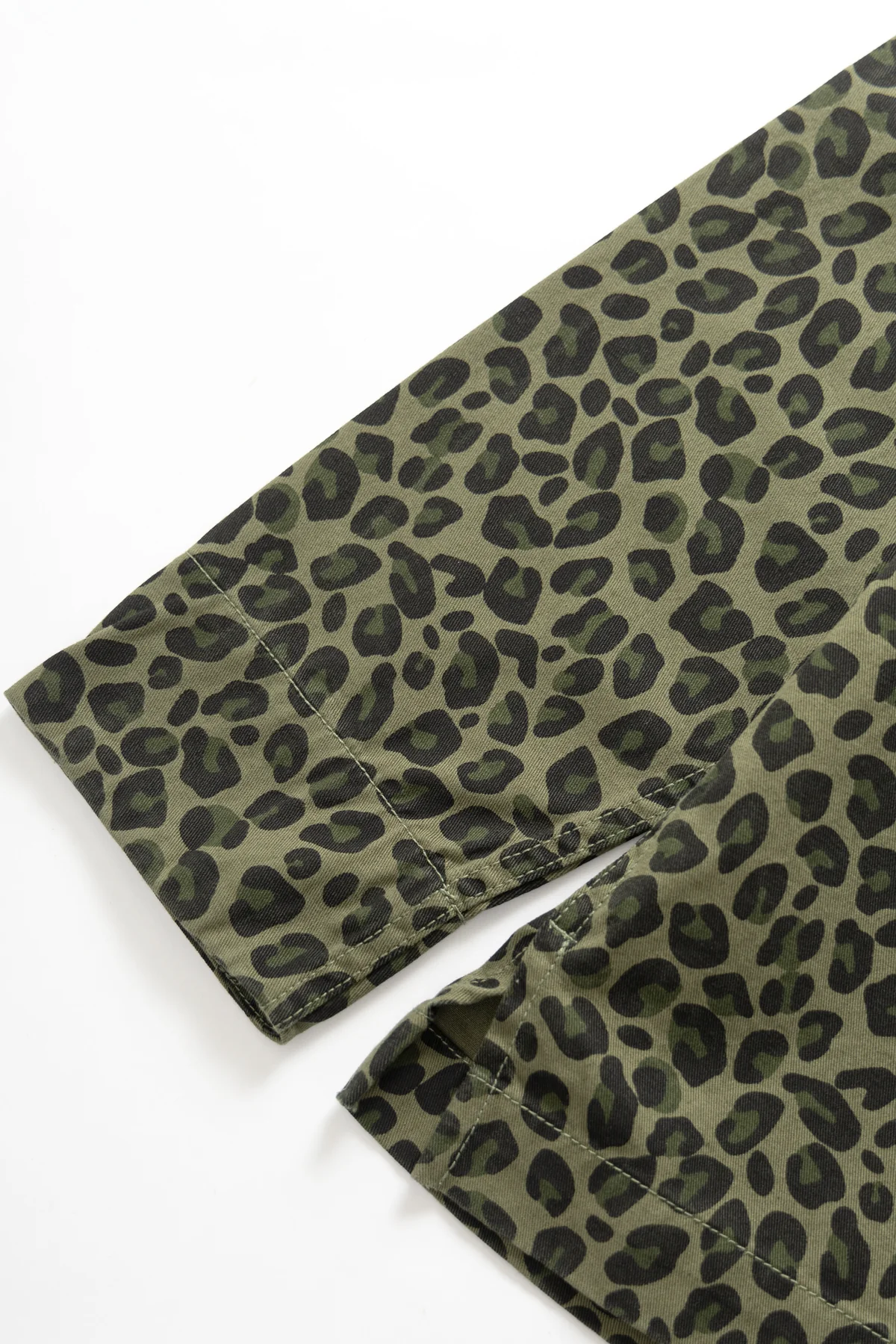 Patterned Front Of House Jacket - Green Leopard - Image 6