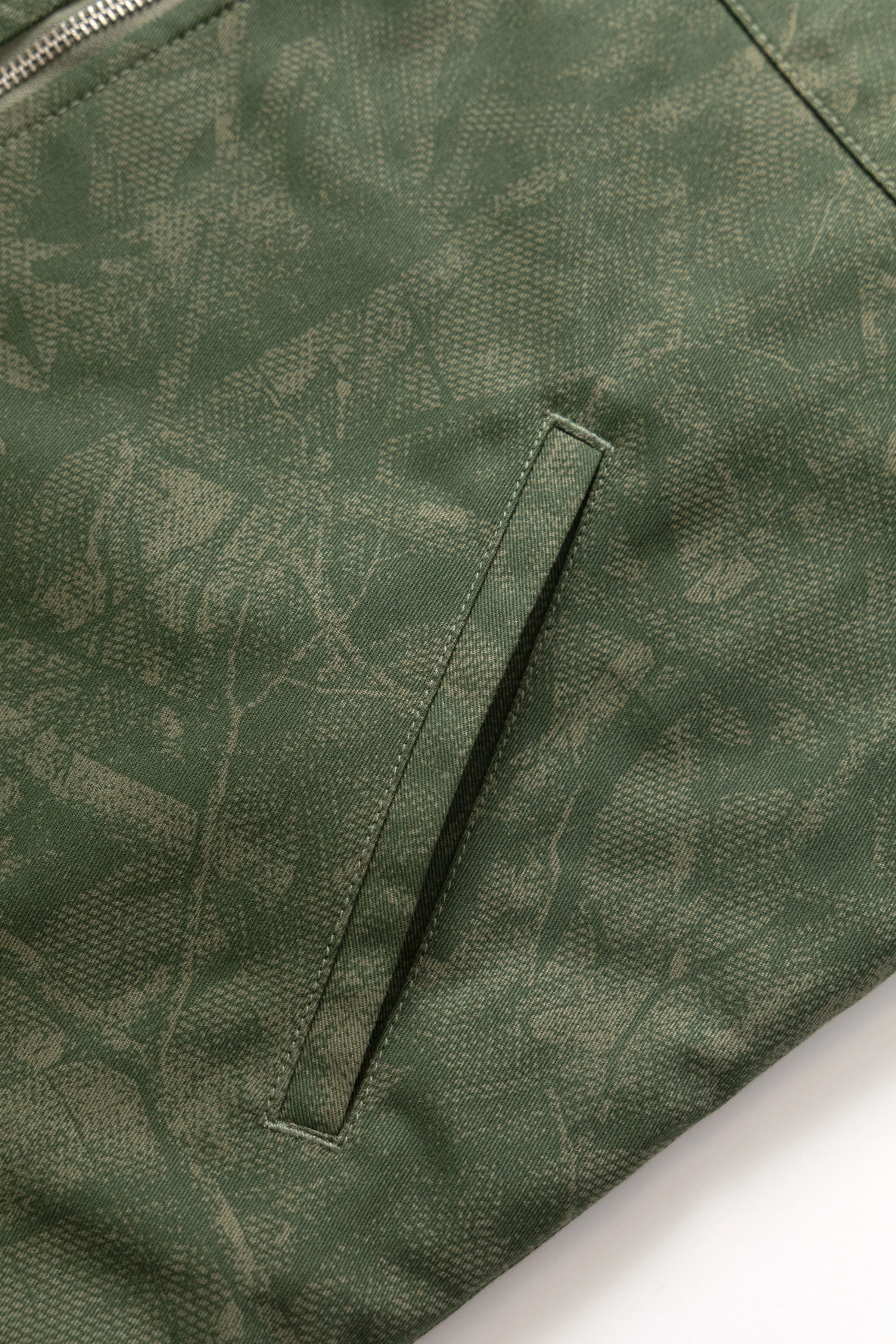 Xerox Camo Padded Work Vest - Olive - Image 4